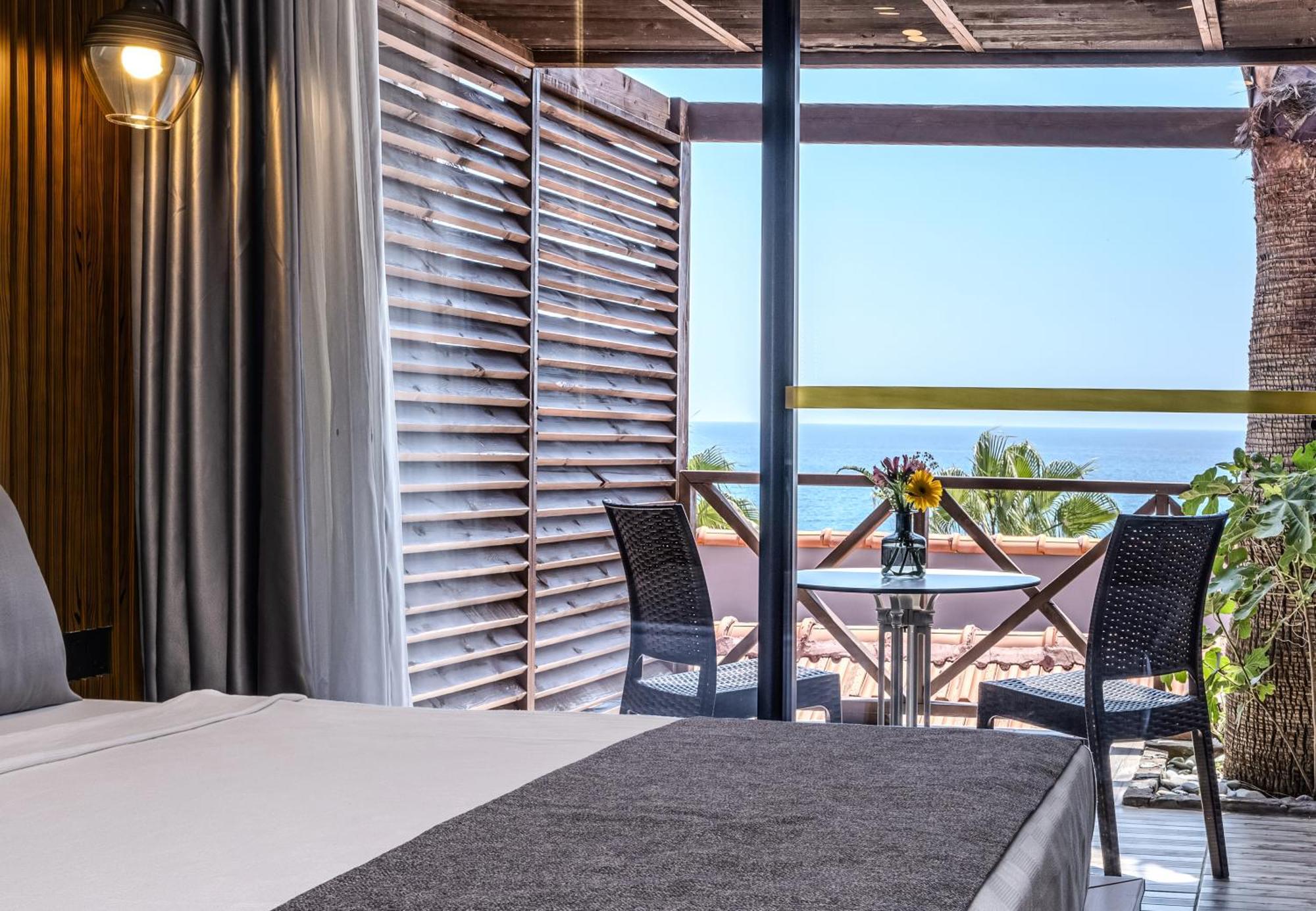 Adora Calma Beach Hotel Adults Only Kızılot 외부 사진