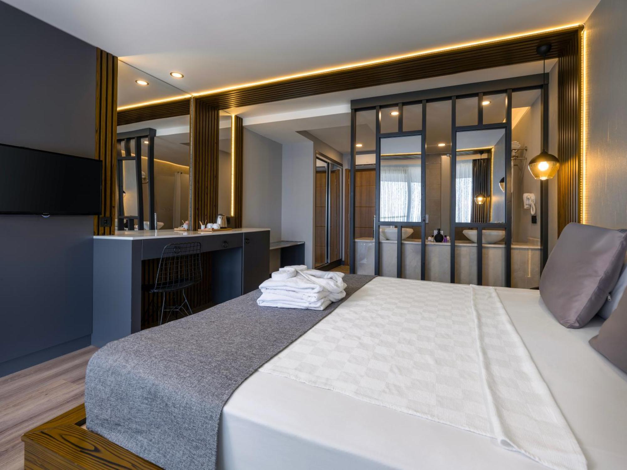 Adora Calma Beach Hotel Adults Only Kızılot 외부 사진