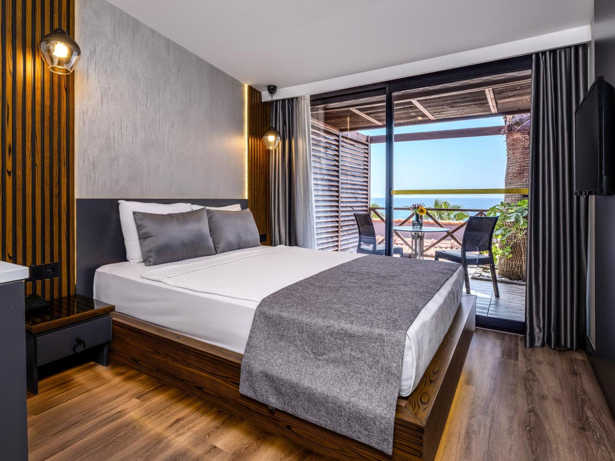 Adora Calma Beach Hotel Adults Only Kızılot 외부 사진